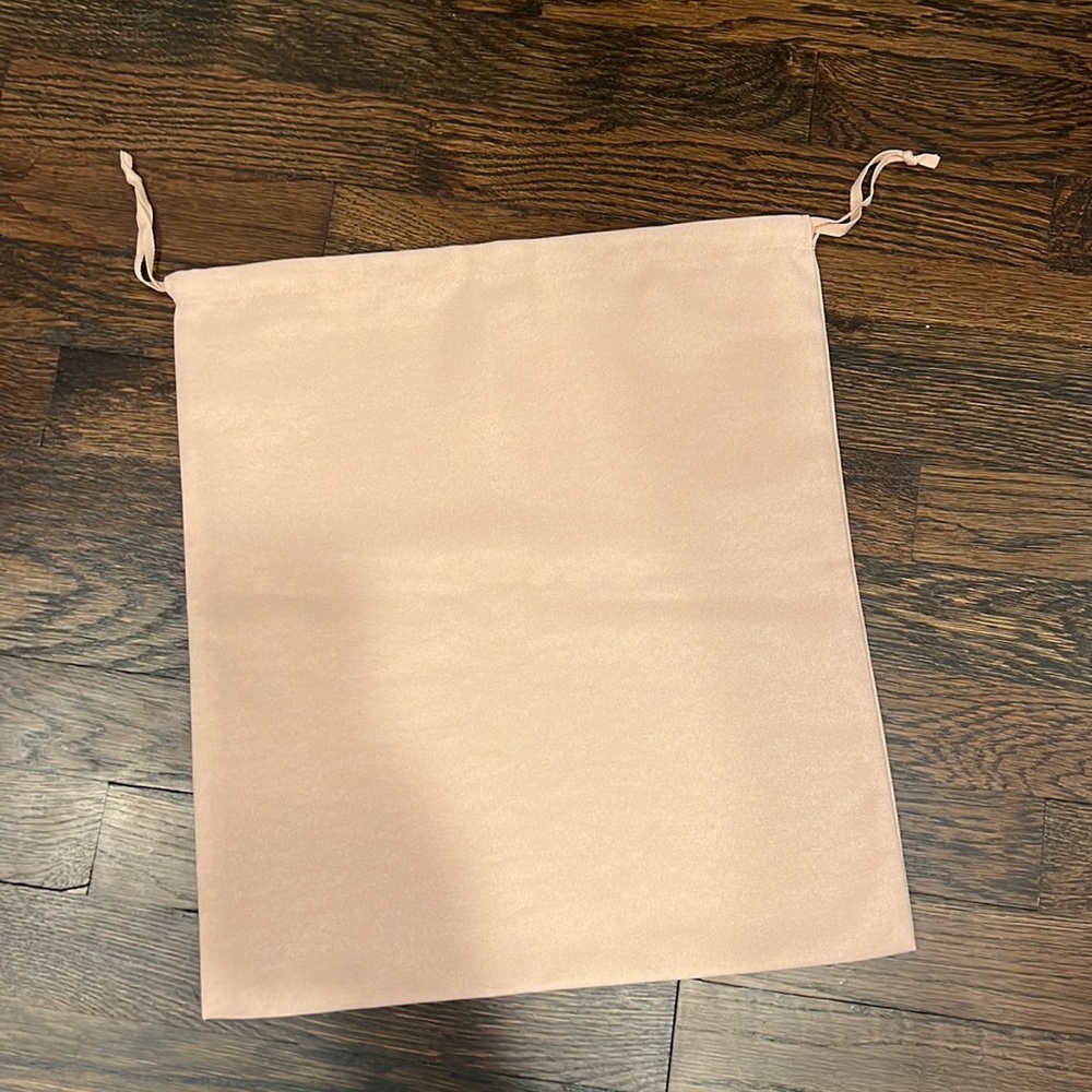 Stuart Weitzman sleeper bag - Picture 3 of 3